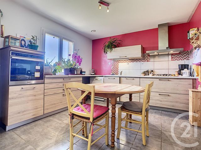 maison à vendre - 4 pièces - 105.0 m2 - SANSSAC L EGLISE - 43 - AUVERGNE - Century 21 L'Agence Du Velay maison à vendre - 4 pièces - 105.0 m2 - SANSSAC L EGLISE - 43 - AUVERGNE - Century 21 L'Agence Du Velay