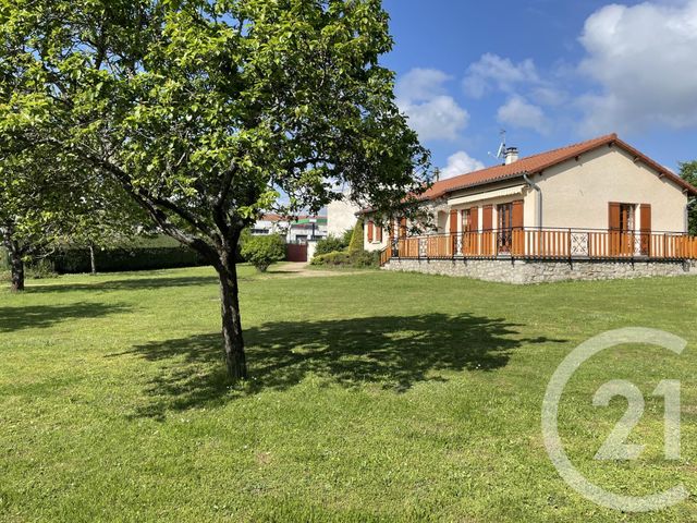 maison à vendre - 5 pièces - 125.56 m2 - BELLEVUE LA MONTAGNE - 43 - AUVERGNE - Century 21 L'Agence Du Velay maison à vendre - 5 pièces - 125.56 m2 - BELLEVUE LA MONTAGNE - 43 - AUVERGNE - Century 21 L'Agence Du Velay