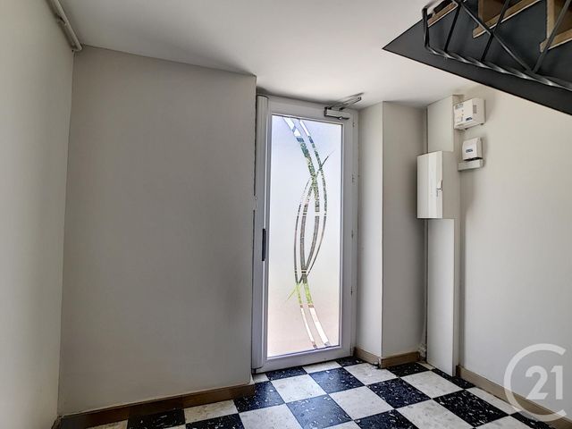 Afficher la photo en grand Appartement T4 à vendre - 5 pièces - 79.32 m2 - LE PUY EN VELAY - 43 - AUVERGNE - Century 21 L'Agence Du Velay