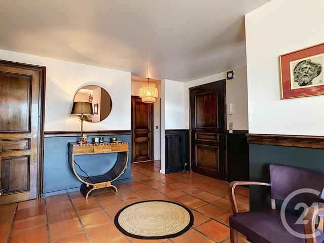 Afficher la photo en grand Appartement T4 à vendre - 5 pièces - 149.26 m2 - LE PUY EN VELAY - 43 - AUVERGNE - Century 21 L'Agence Du Velay