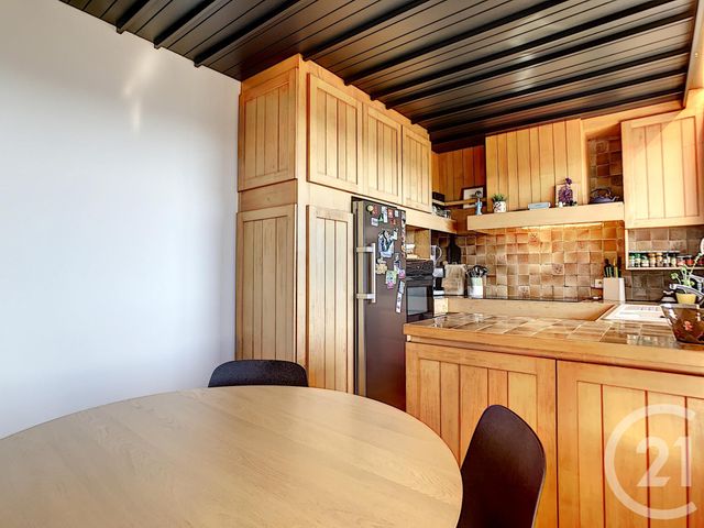 Afficher la photo en grand Appartement T4 à vendre - 5 pièces - 149.26 m2 - LE PUY EN VELAY - 43 - AUVERGNE - Century 21 L'Agence Du Velay