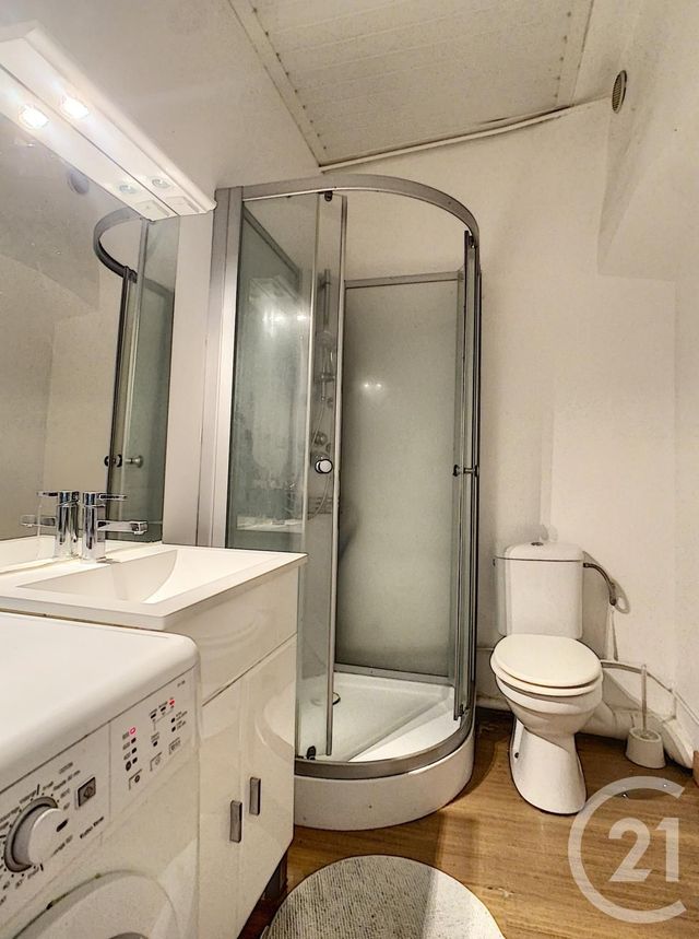Afficher la photo en grand Studio à vendre - 1 pièce - 28.14 m2 - LE PUY EN VELAY - 43 - AUVERGNE - Century 21 L'Agence Du Velay