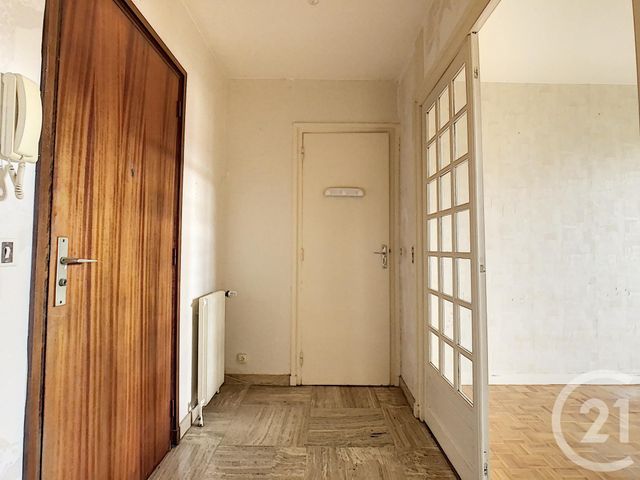 Afficher la photo en grand Appartement F2 à vendre - 2 pièces - 40.62 m2 - AIGUILHE - 43 - AUVERGNE - Century 21 L'Agence Du Velay