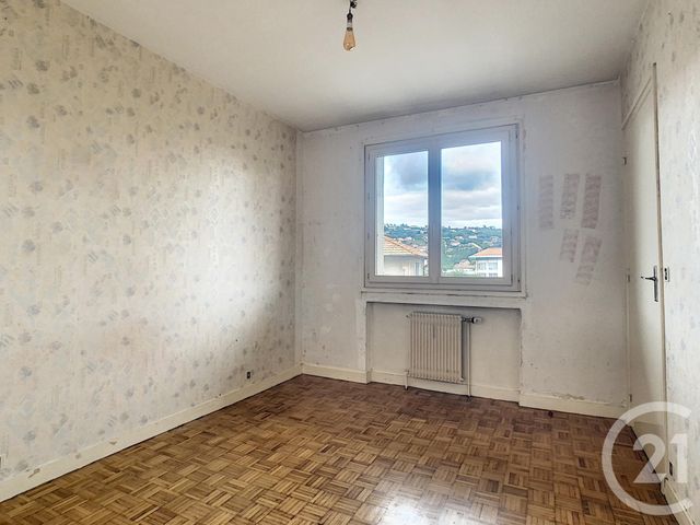 Afficher la photo en grand Appartement F2 à vendre - 2 pièces - 40.62 m2 - AIGUILHE - 43 - AUVERGNE - Century 21 L'Agence Du Velay