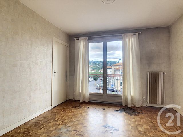 Afficher la photo en grand Appartement F2 à vendre - 2 pièces - 40.62 m2 - AIGUILHE - 43 - AUVERGNE - Century 21 L'Agence Du Velay
