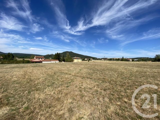 terrain à vendre - 820.0 m2 - ST GERMAIN LAPRADE - 43 - AUVERGNE - Century 21 L'Agence Du Velay