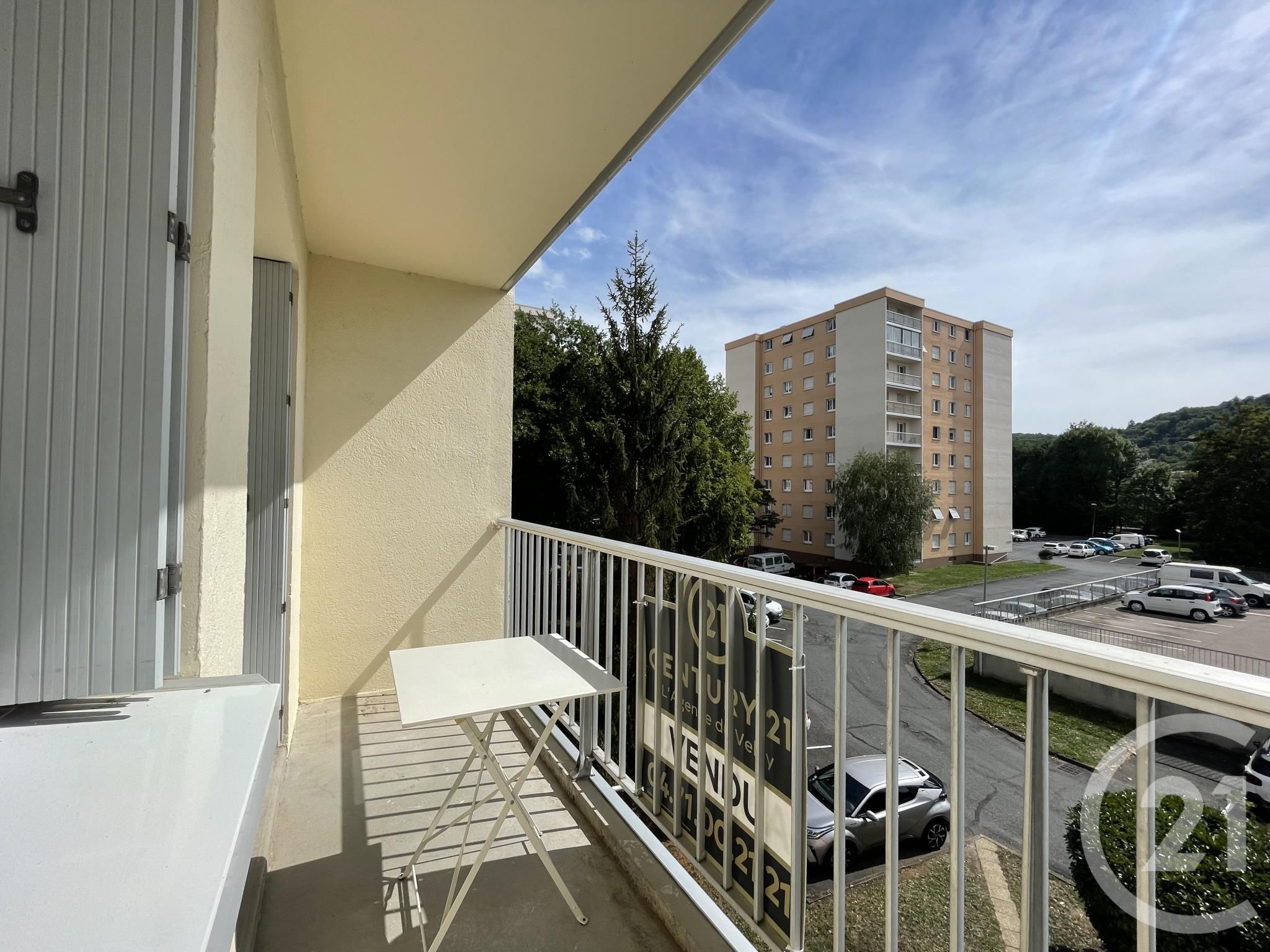 Appartement F4 à vendre - 4 pièces - 86.44 m2 - BRIVES CHARENSAC - 43 ...