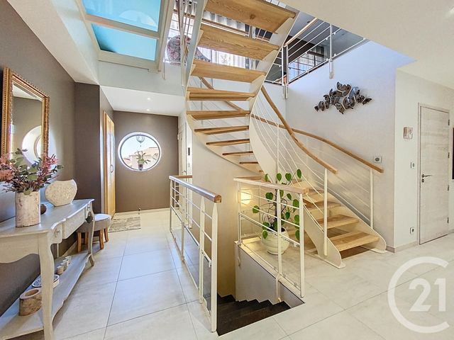 maison à vendre - 5 pièces - 292.23 m2 - ST GERMAIN LAPRADE - 43 - AUVERGNE - Century 21 L'Agence Du Velay