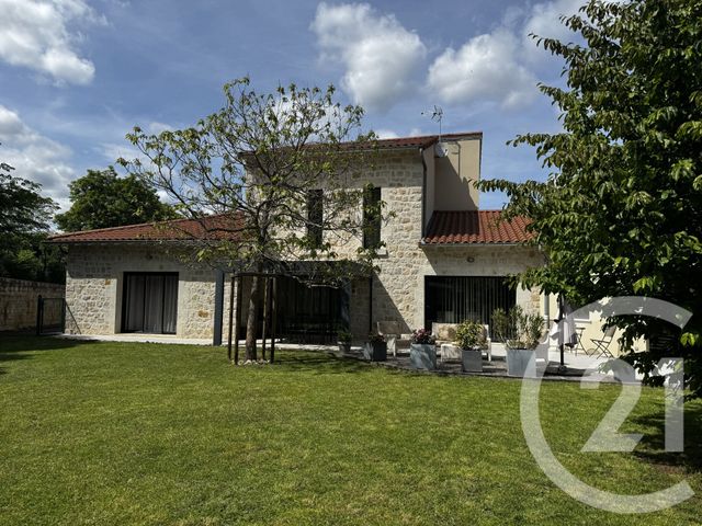 maison à vendre - 5 pièces - 292.23 m2 - ST GERMAIN LAPRADE - 43 - AUVERGNE - Century 21 L'Agence Du Velay