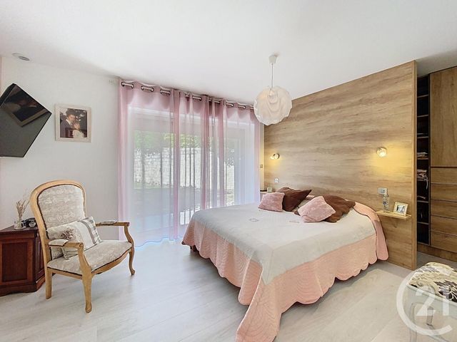 maison à vendre - 5 pièces - 292.23 m2 - ST GERMAIN LAPRADE - 43 - AUVERGNE - Century 21 L'Agence Du Velay