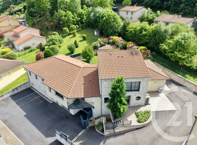 maison à vendre - 5 pièces - 292.23 m2 - ST GERMAIN LAPRADE - 43 - AUVERGNE - Century 21 L'Agence Du Velay