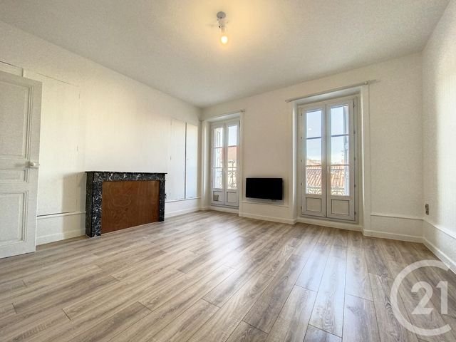 Appartement T2 à vendre - 3 pièces - 54.14 m2 - LE PUY EN VELAY - 43 - AUVERGNE - Century 21 L'Agence Du Velay
