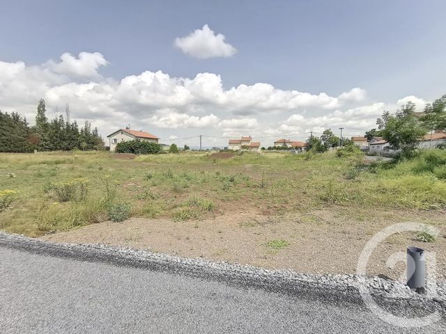 Afficher la photo en grand terrain à vendre - 811.0 m2 - ST CHRISTOPHE SUR DOLAISON - 43 - AUVERGNE - Century 21 L'Agence Du Velay