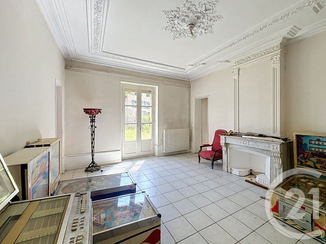 maison à vendre - 8 pièces - 330.02 m2 - ST JULIEN CHAPTEUIL - 43 - AUVERGNE - Century 21 L'Agence Du Velay