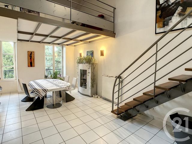 Appartement F5 à vendre - 5 pièces - 160.95 m2 - LE PUY EN VELAY - 43 - AUVERGNE - Century 21 L'Agence Du Velay