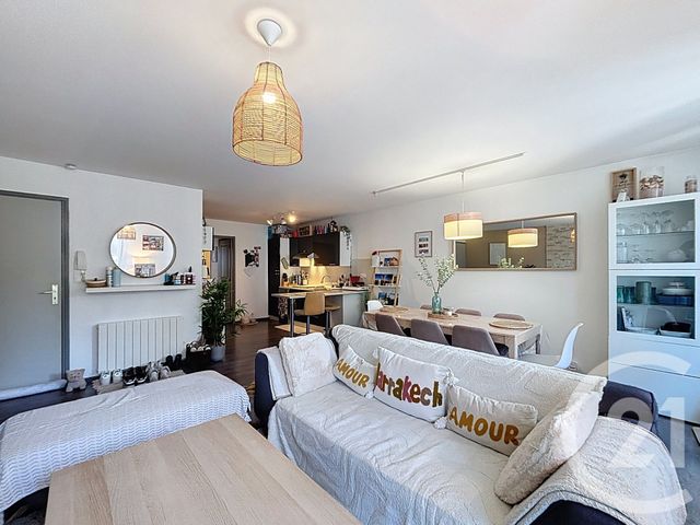 Appartement F3 à vendre - 3 pièces - 66.35 m2 - ESPALY ST MARCEL - 43 - AUVERGNE - Century 21 L'Agence Du Velay