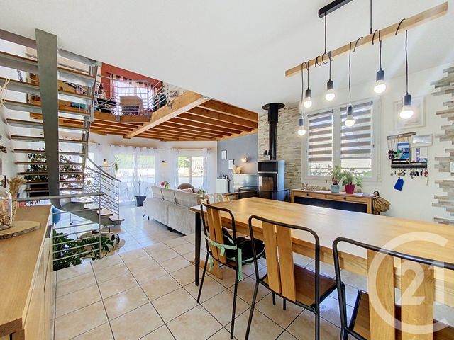 maison à vendre - 5 pièces - 158.16 m2 - BAINS - 43 - AUVERGNE - Century 21 L'Agence Du Velay