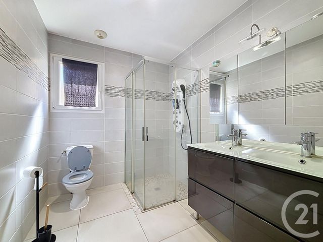 maison à vendre - 5 pièces - 138.0 m2 - LAVOUTE SUR LOIRE - 43 - AUVERGNE - Century 21 L'Agence Du Velay