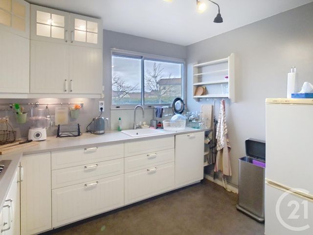 maison à vendre - 6 pièces - 112.69 m2 - CHASPUZAC - 43 - AUVERGNE - Century 21 L'Agence Du Velay