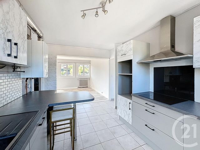 Appartement F3 à vendre - 3 pièces - 54.78 m2 - LE PUY EN VELAY - 43 - AUVERGNE - Century 21 L'Agence Du Velay