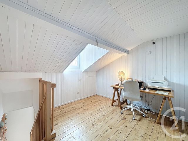 Appartement F3 bis à vendre - 4 pièces - 81.4 m2 - LE PUY EN VELAY - 43 - AUVERGNE - Century 21 L'Agence Du Velay