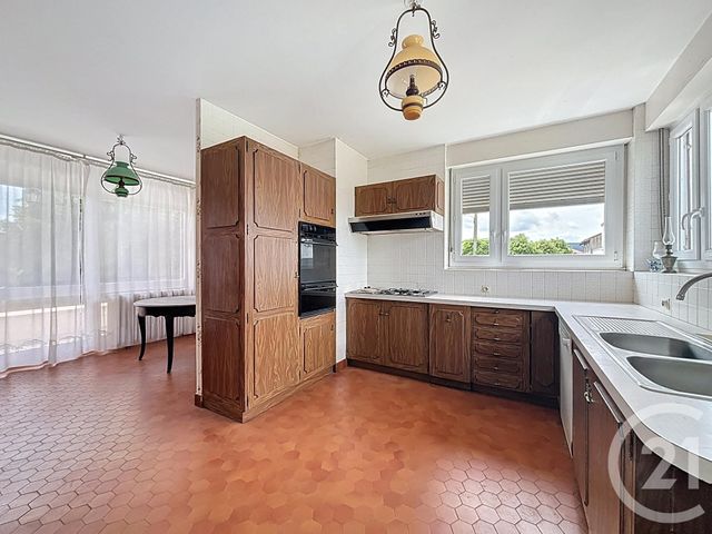 maison à vendre - 9 pièces - 168.33 m2 - VERNASSAL - 43 - AUVERGNE - Century 21 L'Agence Du Velay