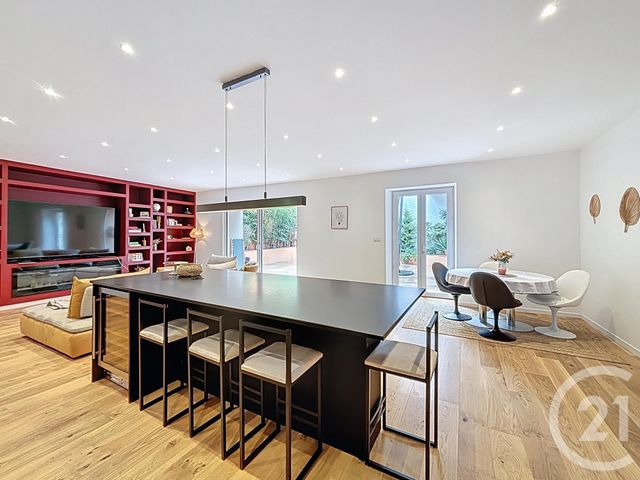 Appartement T5 à vendre - 5 pièces - 182.58 m2 - ESPALY ST MARCEL - 43 - AUVERGNE - Century 21 L'Agence Du Velay