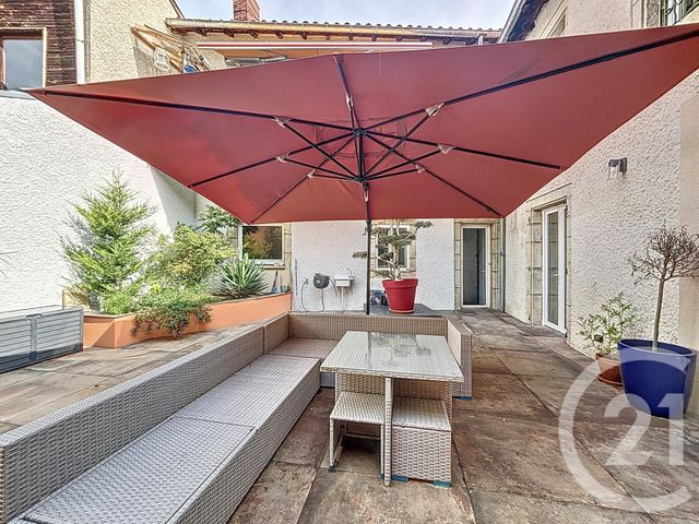 Appartement T5 à vendre - 5 pièces - 182.58 m2 - ESPALY ST MARCEL - 43 - AUVERGNE - Century 21 L'Agence Du Velay