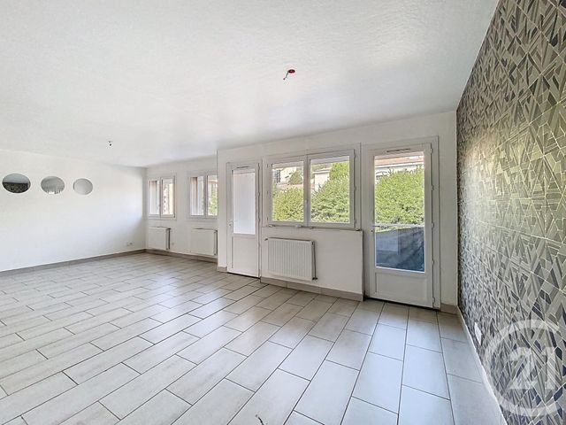 Appartement F4 à vendre - 4 pièces - 79.0 m2 - LE PUY EN VELAY - 43 - AUVERGNE - Century 21 L'Agence Du Velay