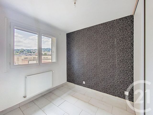 Appartement F4 à vendre - 4 pièces - 79.0 m2 - LE PUY EN VELAY - 43 - AUVERGNE - Century 21 L'Agence Du Velay
