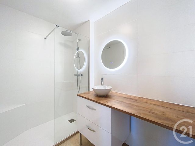 Appartement F3 à vendre - 3 pièces - 67.5 m2 - LE PUY EN VELAY - 43 - AUVERGNE - Century 21 L'Agence Du Velay