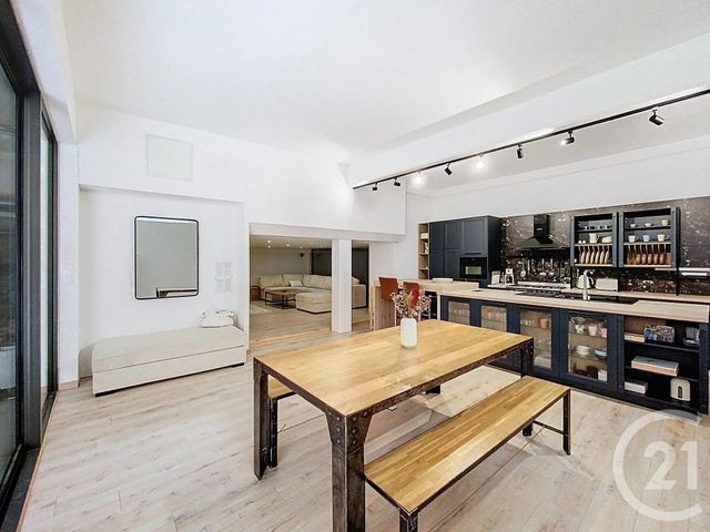 Appartement T3 à vendre - 4 pièces - 119.66 m2 - LE PUY EN VELAY - 43 - AUVERGNE - Century 21 L'Agence Du Velay