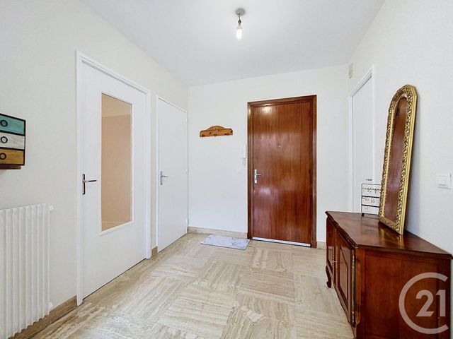 Appartement T3 à vendre - 3 pièces - 92.43 m2 - LE PUY EN VELAY - 43 - AUVERGNE - Century 21 L'Agence Du Velay