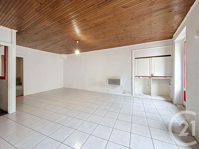 Appartement T3 à vendre - 3 pièces - 488.13 m2 - LE MONASTIER SUR GAZEILLE - 43 - AUVERGNE - Century 21 L'Agence Du Velay