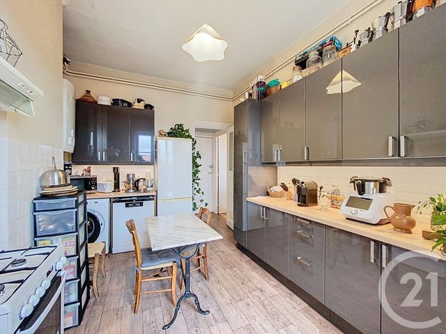 Appartement T4 à vendre - 4 pièces - 118.78 m2 - LE PUY EN VELAY - 43 - AUVERGNE - Century 21 L'Agence Du Velay