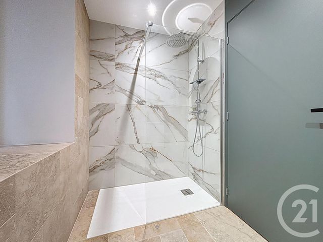 Appartement T3 à vendre - 3 pièces - 65.29 m2 - LE PUY EN VELAY - 43 - AUVERGNE - Century 21 L'Agence Du Velay