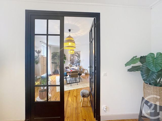 Appartement F4 à vendre - 5 pièces - 157.0 m2 - LE PUY EN VELAY - 43 - AUVERGNE - Century 21 L'Agence Du Velay