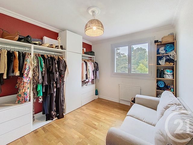 Afficher la photo en grand Appartement F3 à vendre - 4 pièces - 67.52 m2 - LE PUY EN VELAY - 43 - AUVERGNE - Century 21 L'Agence Du Velay