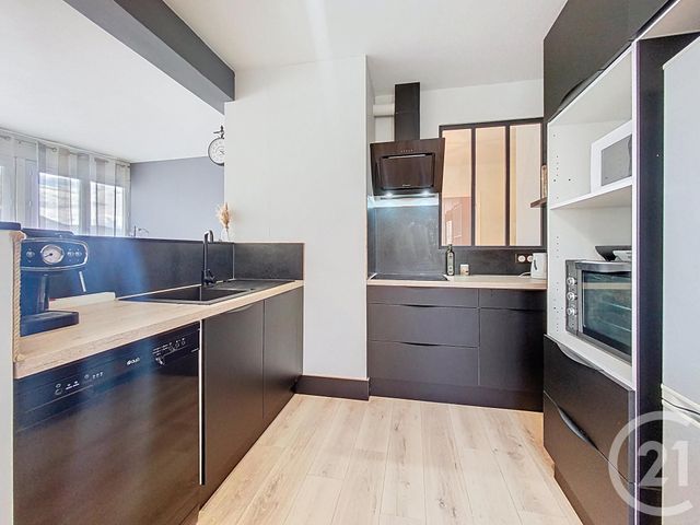 Appartement T4 à vendre - 5 pièces - 94.42 m2 - LE PUY EN VELAY - 43 - AUVERGNE - Century 21 L'Agence Du Velay