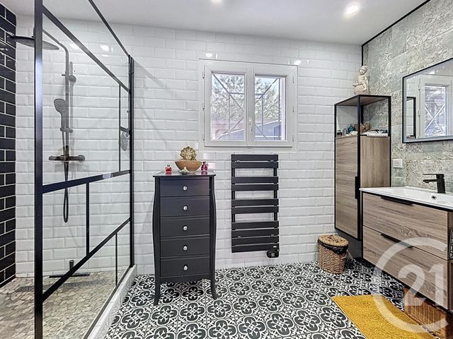 Afficher la photo en grand maison à vendre - 5 pièces - 176.0 m2 - POLIGNAC - 43 - AUVERGNE - Century 21 L'Agence Du Velay