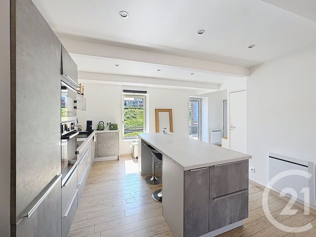 Appartement F3 à vendre - 3 pièces - 84.09 m2 - LE PUY EN VELAY - 43 - AUVERGNE - Century 21 L'Agence Du Velay