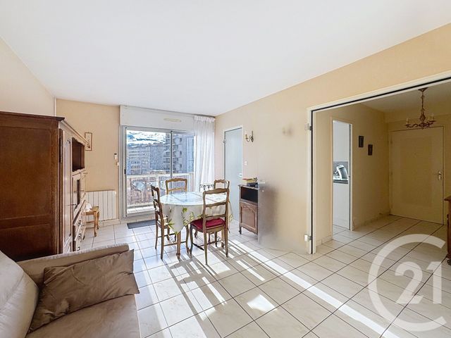Appartement F3 à vendre - 3 pièces - 71.0 m2 - LE PUY EN VELAY - 43 - AUVERGNE - Century 21 L'Agence Du Velay