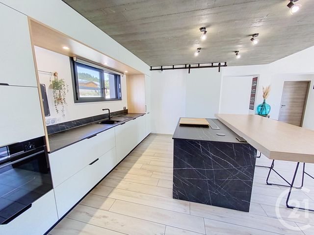 maison à vendre - 5 pièces - 135.0 m2 - ST HOSTIEN - 43 - AUVERGNE - Century 21 L'Agence Du Velay