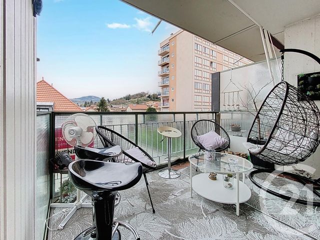 Appartement F4 à vendre - 5 pièces - 107.4 m2 - VALS PRES LE PUY - 43 - AUVERGNE - Century 21 L'Agence Du Velay