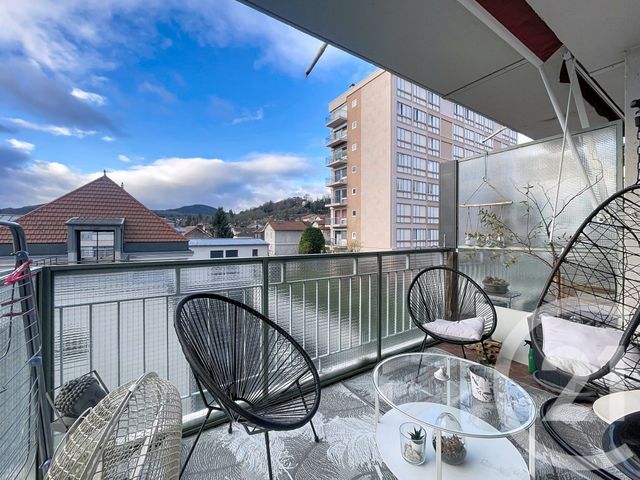Appartement F4 à vendre - 5 pièces - 107.4 m2 - VALS PRES LE PUY - 43 - AUVERGNE - Century 21 L'Agence Du Velay