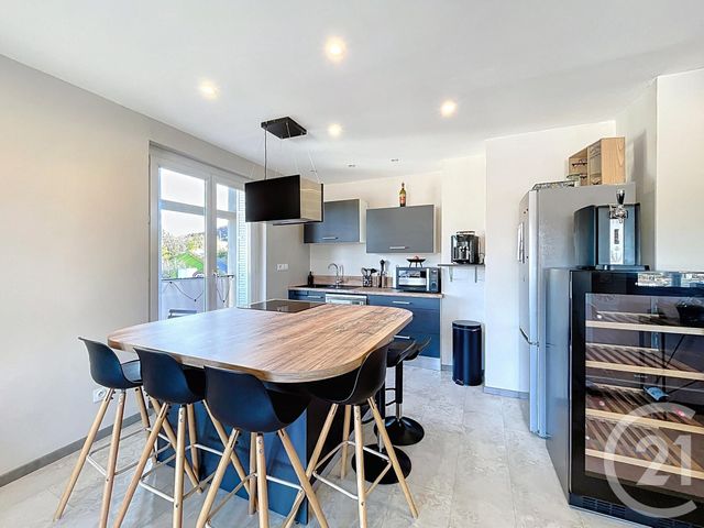 Appartement à vendre - 5 pièces - 88.3 m2 - LE PUY EN VELAY - 43 - AUVERGNE - Century 21 L'Agence Du Velay