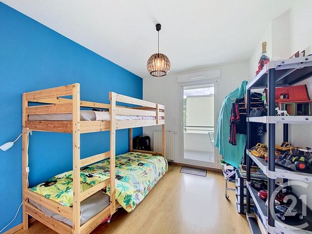 Appartement T4 à vendre - 4 pièces - 85.54 m2 - BRIVES CHARENSAC - 43 - AUVERGNE - Century 21 L'Agence Du Velay