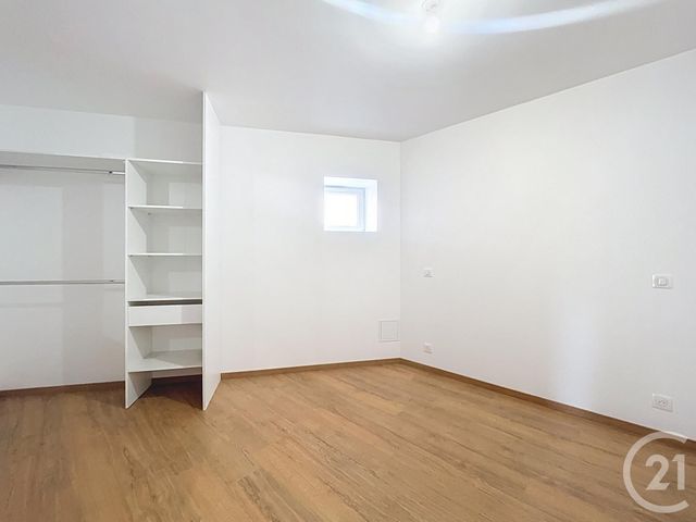 Appartement T3 à vendre - 3 pièces - 62.64 m2 - BRIVES CHARENSAC - 43 - AUVERGNE - Century 21 L'Agence Du Velay