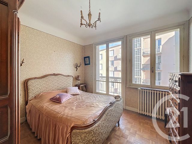 Appartement F5 à vendre - 6 pièces - 106.6 m2 - LE PUY EN VELAY - 43 - AUVERGNE - Century 21 L'Agence Du Velay