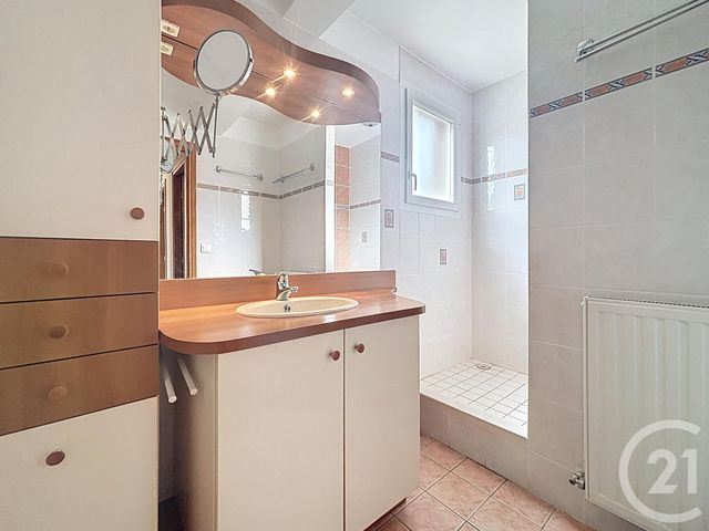 Appartement T5 à vendre - 4 pièces - 113.36 m2 - LE PUY EN VELAY - 43 - AUVERGNE - Century 21 L'Agence Du Velay